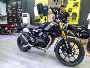 Triumph Speed 400 and Scrambler 400X Launched in Nepal