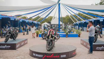 Bajaj Launches Exchange Carnival with Festive Prizes and Unique Safari Experiences