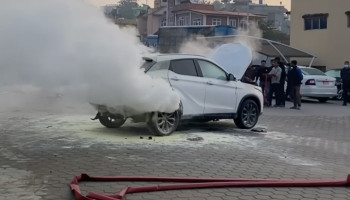 Seres 3 EV Smoke Incident in Kathmandu Sparks Safety Concerns; Company Emphasizes Importance of Authorized Service Centers