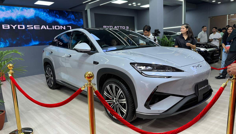 BYD Sea Lion 07 Electric SUV Showcased at NADA Auto Show 2024