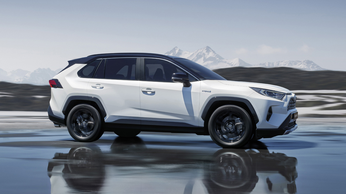 NADA Auto Show 2019 Preview: Toyota Bringing in Two Formidable Hybrids