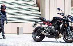 2020 Triumph Street Triple R Launched in India Featured Image 2020 Triumph Street Triple R Launched in India Featured Image