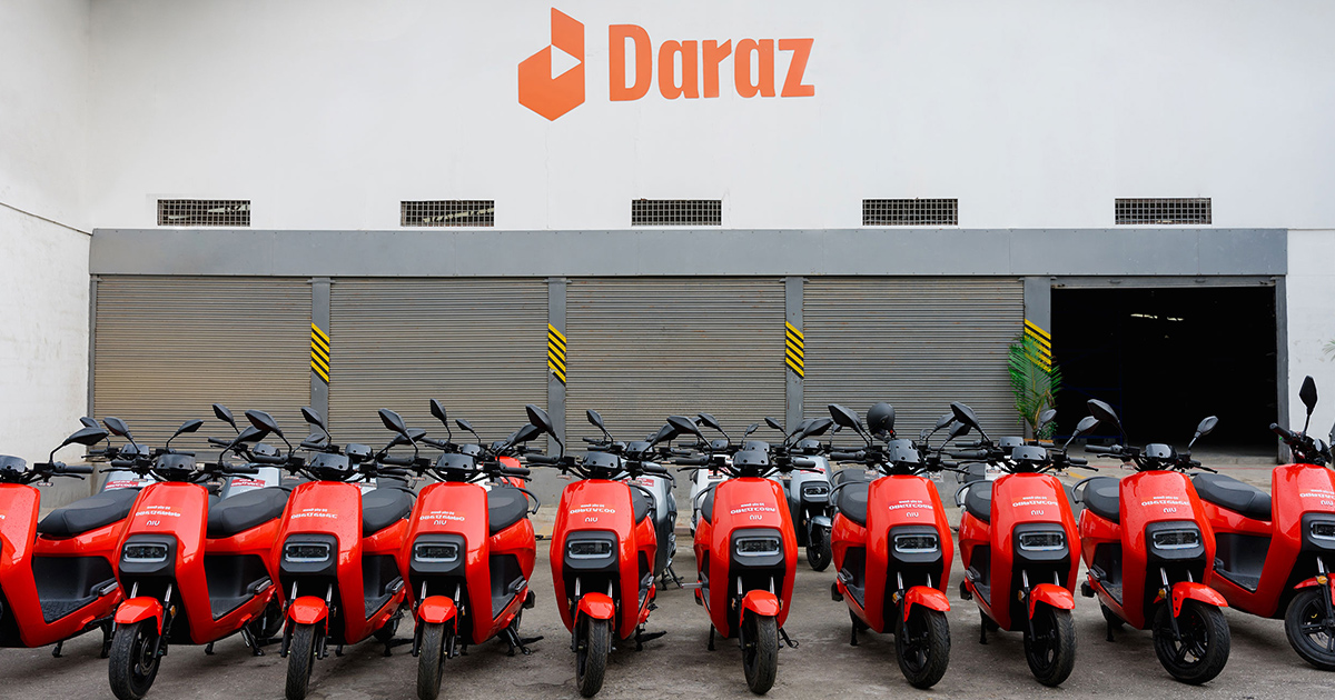 Daraz Expands Its Green Delivery Fleet with 75 NIU Scooters - Team ...