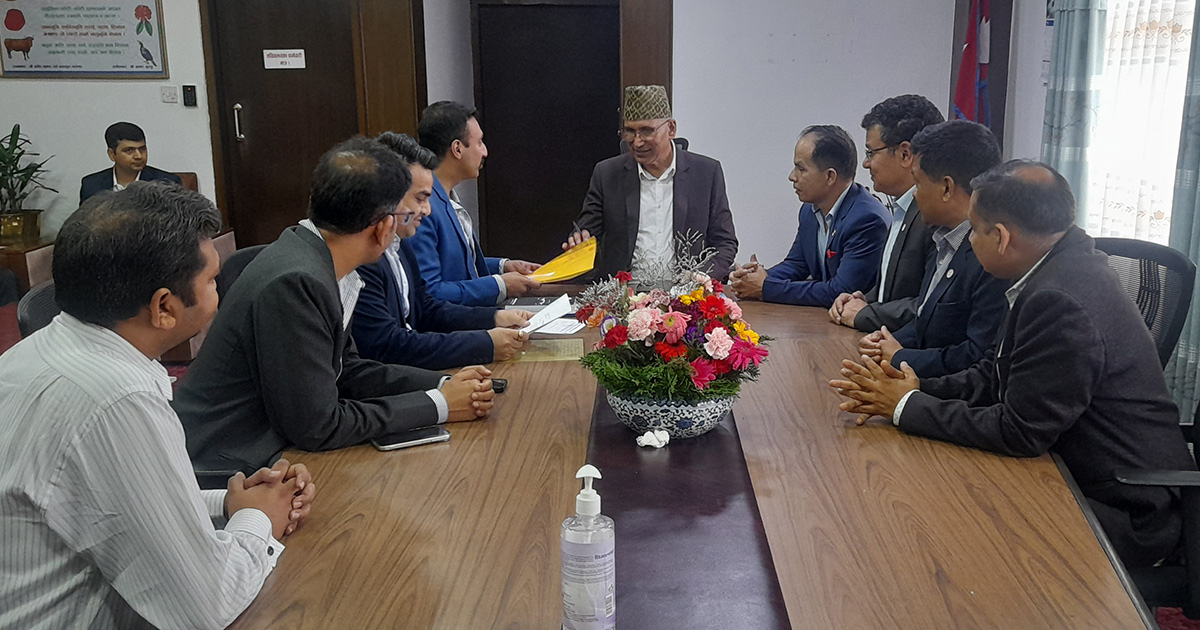 NADA Delegation Meets The Finance Minister; Submits Suggestions to Revitalize the Auto Sector